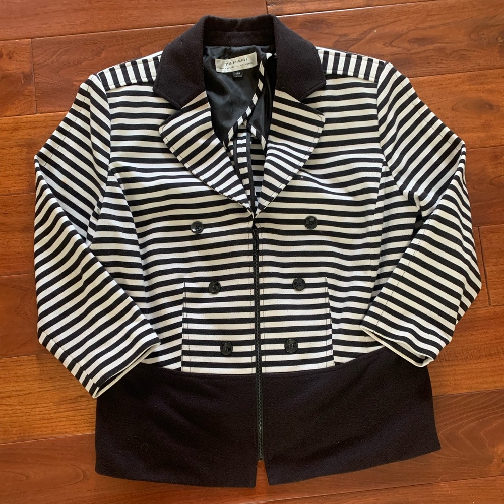 TAHARI Jacket Striped Knit Black White Womens Sz 14W Full Zip Buttons 3/4 Sleeve